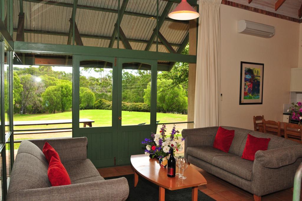 Waterfall Cottages Margaret River Habitación foto